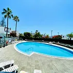 Waves And Relax In Apartamerica Apartament